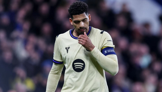 Barcelona Beri Cuti Tanpa Batas untuk Ronald Araujo, Klub Tegaskan Dukungan Penuh