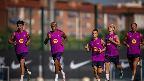 Araujo Kembali ke Latihan, Barcelona Dapat Angin Segar Menjelang Derbi Catalan Kontra Espanyol