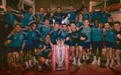 Skwslot : Dua Puluh Dua Tahun Menanti Berakhir Sudah: Arsenal Akhirnya Berdiri di Puncak Lagi