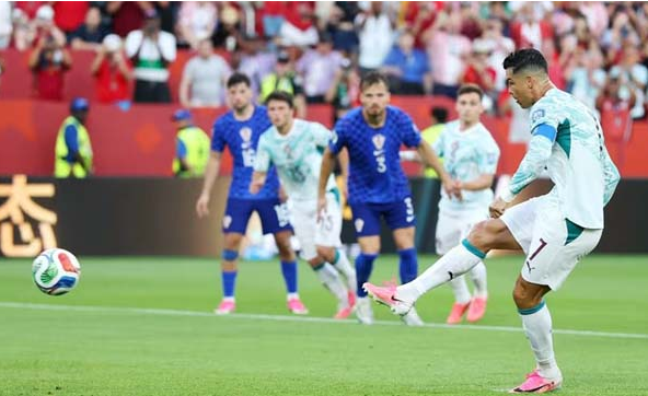 Portugal Lolos Dramatis ke 16 Besar usai Tundukkan Kroasia 2-1